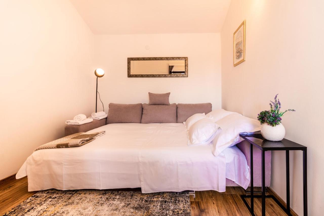 Sunny Beach Apartment Lavica Podstrana Eksteriør billede